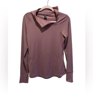 Yogalicious Yoga long sleeve top. Mauve. Size M.